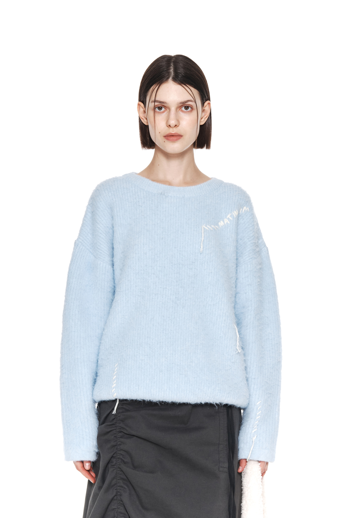 LOGO STITCH HAIRY KNIT PULLOVER IN SKY